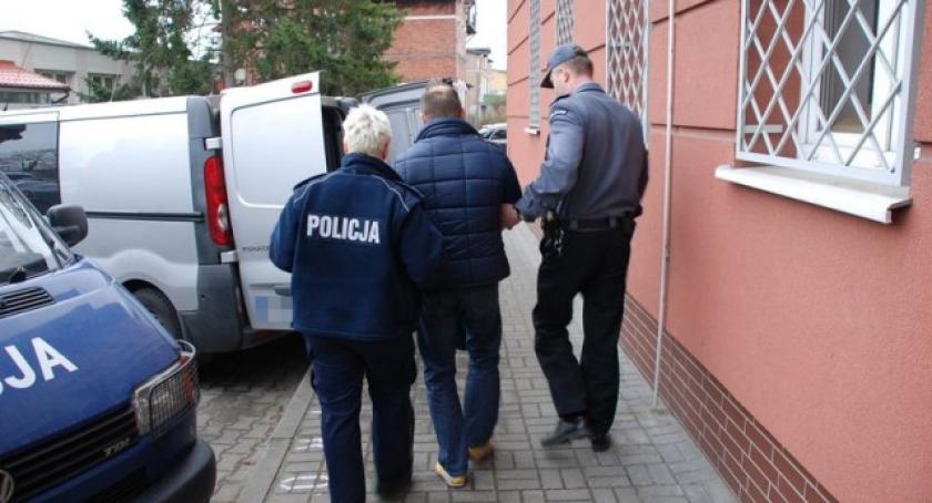 Ukrywał się w Niemczech i Francji - wpadł w Pucku. Mieszkaniec powiatu kościerskiego zatrzymany po 8 latach