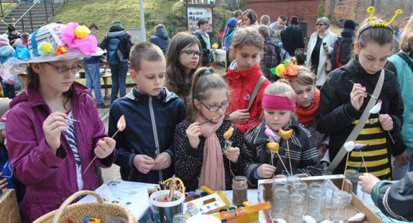 700 osób powitało wiosnę w kościerskiej 