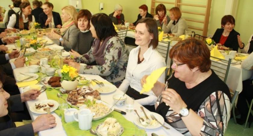 Kościerzyna. Zasiedli przy wielkanocnym stole 