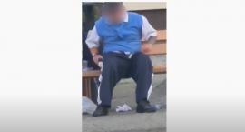 Mężczyźni załatwili swoją potrzebę także na kościerskim Rynku [FILM]