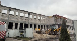Prace przy rozbudowie szkoły w Dziemianach przebiegają zgodnie z planem