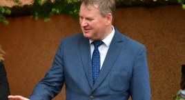 Wójt Mirosław Warczak: w demokracji liczy się większość, a mniejszość się myli!