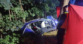 Śmiertelny wypadek w Grabówku. Nie żyje 16-latek i 18-letni kierowca