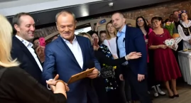 Donald Tusk w Kościerzynie. Wielkanocne spotkanie z polityką w tle