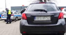 14-latka na hulajnodze potrącona przez samochód