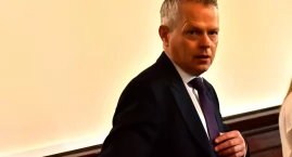 Marcin Modrzejewski nowym przewodniczącym Rady Powiatu. Burzliwa dyskusja na sesji