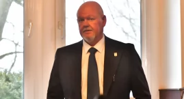 Starosta Zabrocki: nauczyciele są podobno biedni