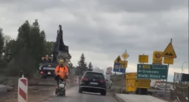 Rusza budowa ronda w Małym Klinczu! Kolejne utrudnienia dla kierowców na drodze 221!