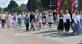 Boże Ciało w Kościerzynie. Tysiące wiernych na ulica&hellip;