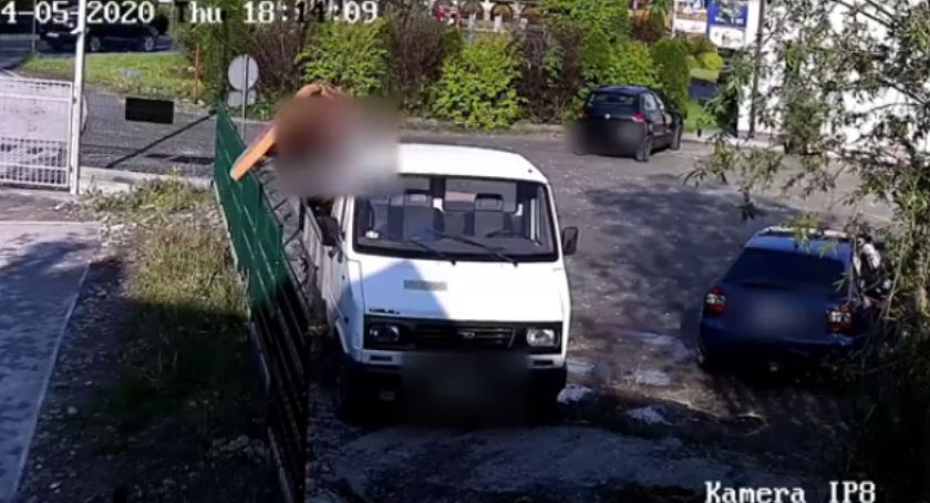 Podrzucali odpady do PSZOK-u, nagrała ich kamera