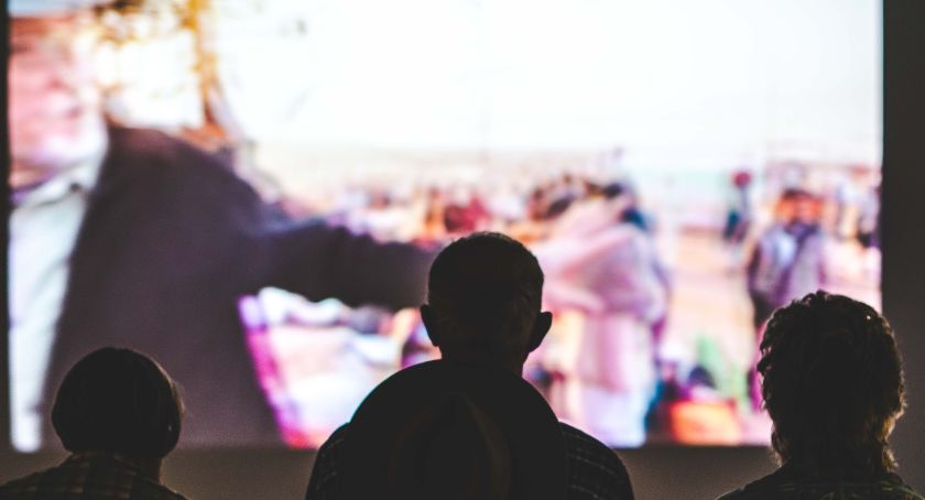 Plenerowe Kino Skansenowe w Pszczynie zaprasza na seanse w czerwcu
