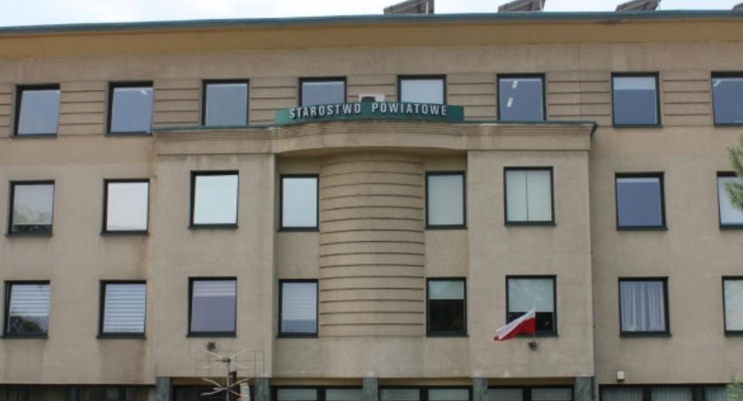 Wydział komunikacji w Cieszynie przywraca obsługę bezpośrednią (Aktualizacja)
