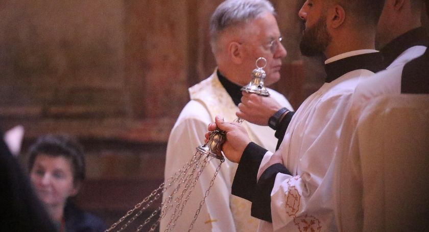 Dokąd pójdzie Twój wikary? Zmiany księży w parafiach Diecezji Bielsko-Żywieckiej