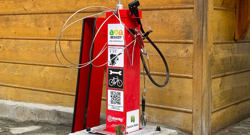 Rowerowa stacja serwisowa powstała na Dębowcu