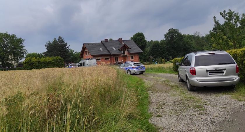 Tragedia w Pisarzowicach. Nie żyje 15-miesięczna dziewczynka