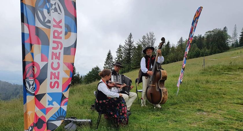 Nuta idzie po Beskidzie - góralska muzyka na żywo na szczyrkowskich szlakach