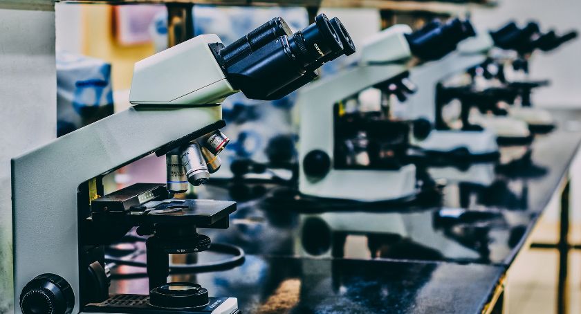 Stan epidemiologiczny na 12 lipca: kolejne zakażenia i aż 93 ozdrowieńców
