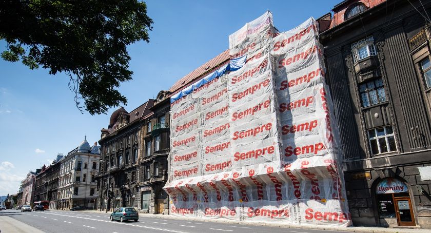 Wypięknieje kolejna kamienica w Bielsku-Białej. Remont rozpoczęty