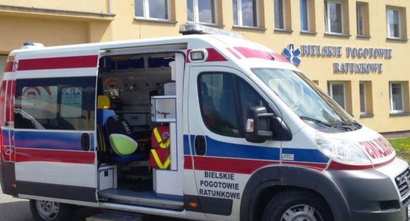 Samorządowcy nie ustępują w walce o zachowanie dyspozytorni pogotowa ratunkowego