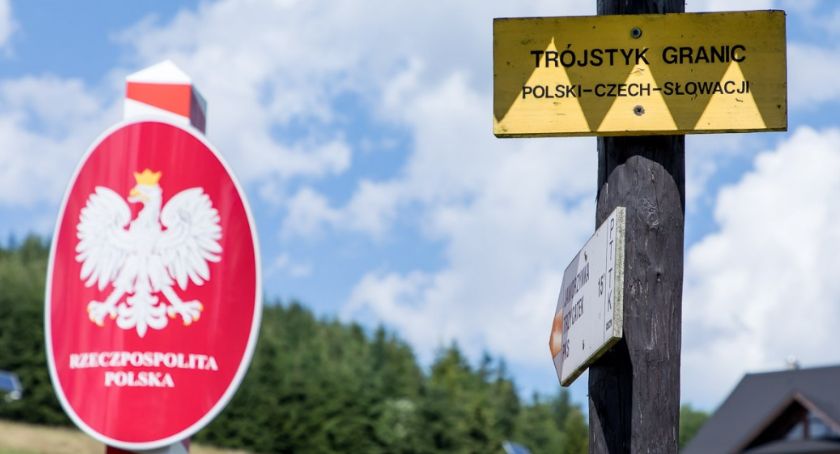 Most nad trójstykiem beskidzkim | Ciekawy projekt omawiano w Istebnej