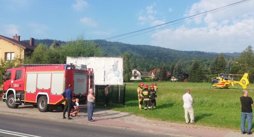 Pożar garażu w Wilkowicach | Lądował śmigłowiec LPR 