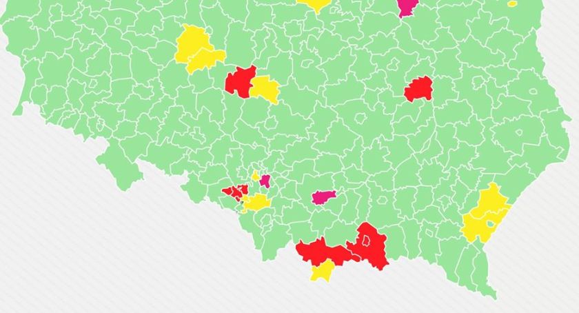 Powiat cieszyński w zielonej strefie | Sprawdź nowy podział powiatów na czerwone i żółte