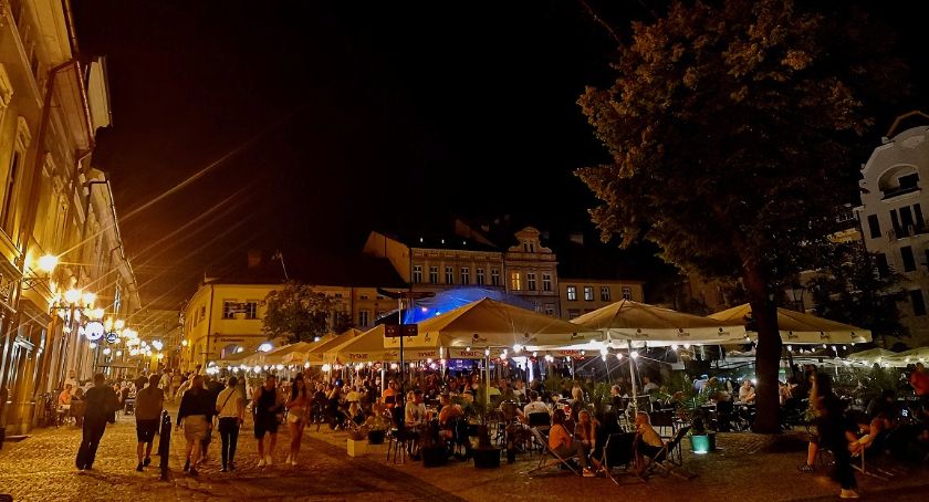 Bielscy przedsiębiorcy zwolnieni z opłaty za koncesję alkoholową