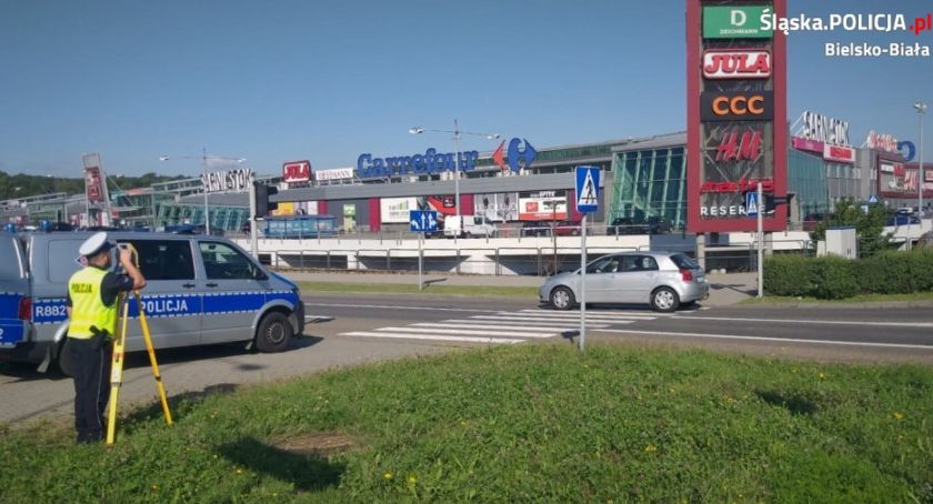 Co policjanci robili ze skanerem 3D na Rondzie Solidarności w Bielsku-Białej?