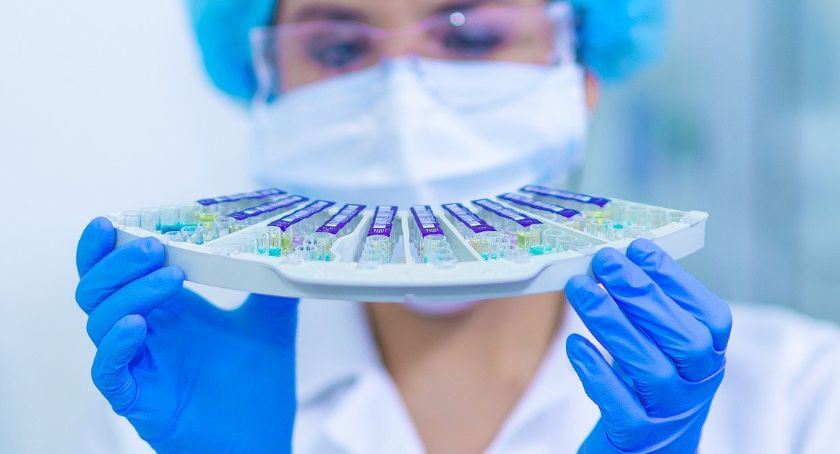 Stan epidemiologiczny na 29 sierpnia | Więcej ozdrowieńców niż zakażeń