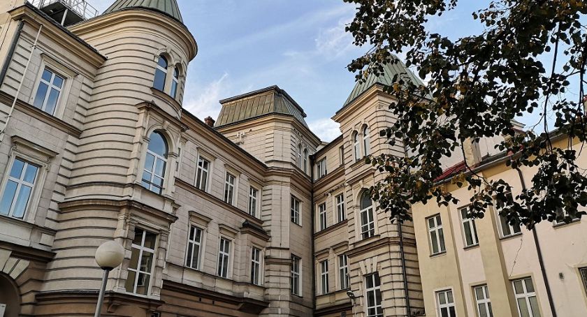 Przez zakamarki miasta | Gra miejska z okazji Dnia Turystyki
