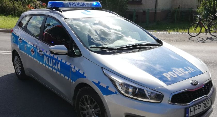Pijany senior za kółkiem ujęty przez policjanta po służbie
