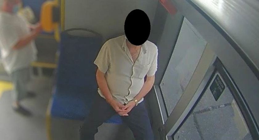 Przywłaszczył znalezionego w autobusie iPhonea. Poszukuje go Policja