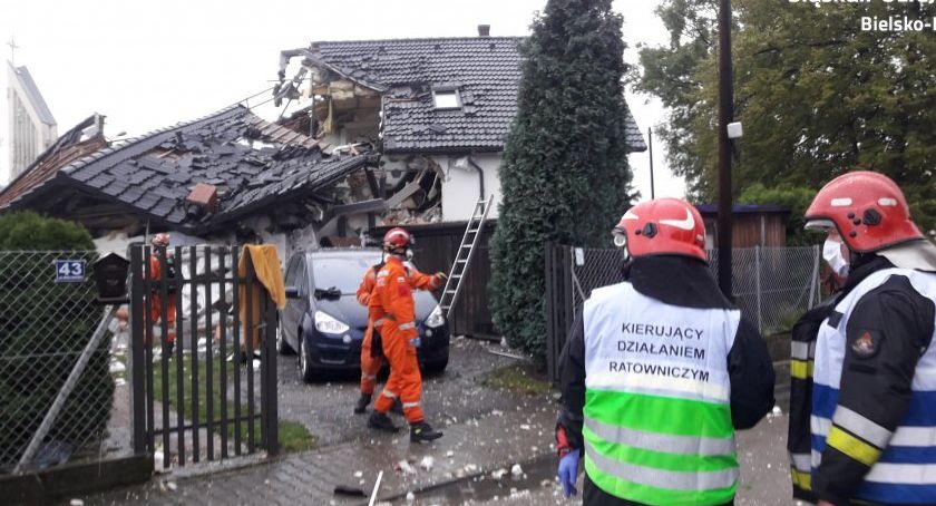 Wybuch gazu w Kobiernicach. Zawalił się budynek jednorodzinny FOTO