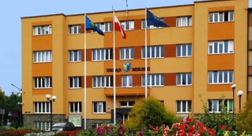 Urząd Miejski w Czechowicach-Dziedzicach wstrzymał bezpośrednią obsługę mieszkańców