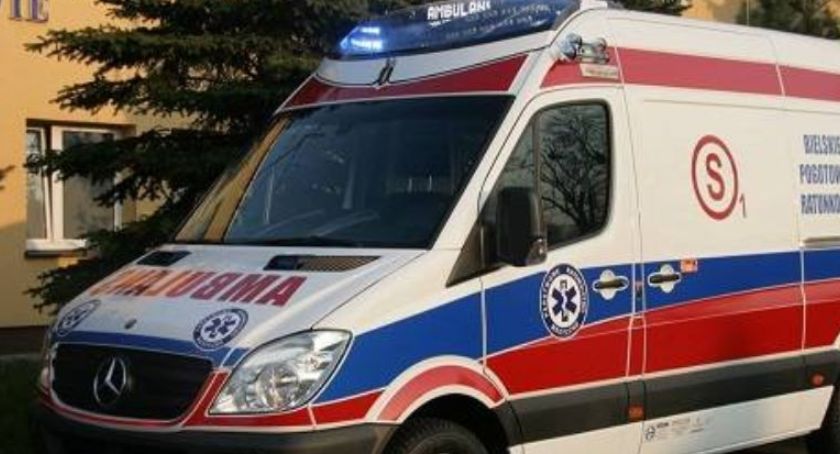 Zderzenie dwóch osobówek i ciężarówki na ulicy Krakowskiej 