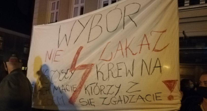 Kolejny dzień protestów w Bielsku-Białej FOTO