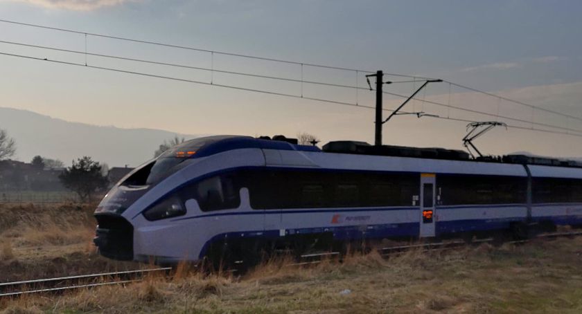 Odwołane połączenia PKP Intercity | Z Bielska-Białej nie pojedziemy do Warszawy i Gdyni