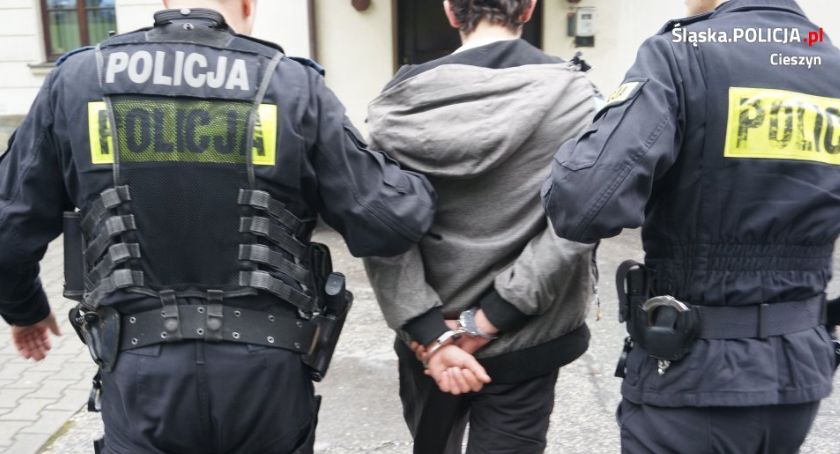 Seryjny włamywacz do sklepów zatrzymany w Cieszynie. Okzało się, że to nie jedyne jego przewinienia