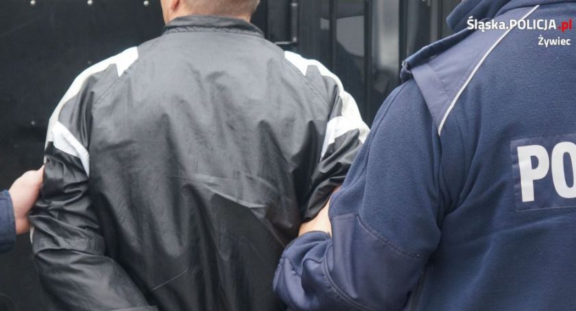 Przyszedł na komisariat i groził policjantowi śmiercią oraz spaleniem jego domu