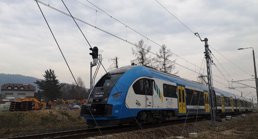 Pociąg do Wisły nie pojedzie pomimo zapewnień przewoźnika | Kto zawinił?