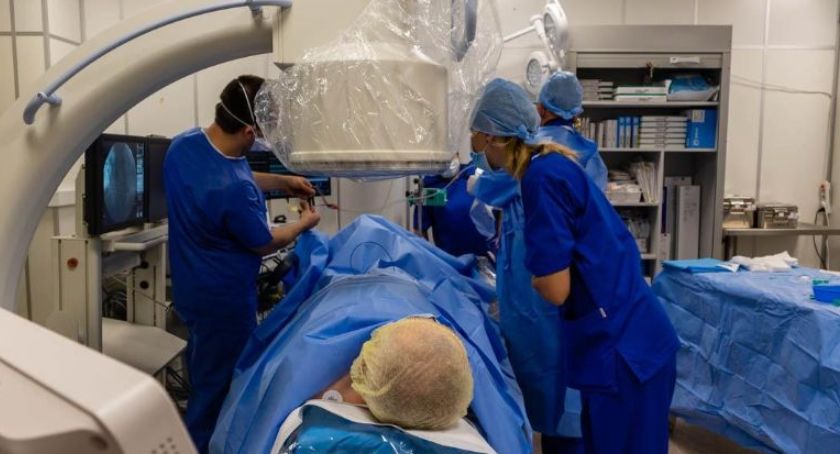 Szpital Wojewódzki wznawia przyjęcia na większość oddziałów