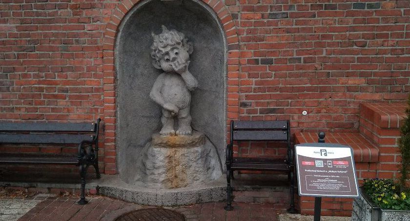 Pięć bielskich pomników przemówiło ludzkim głosem
