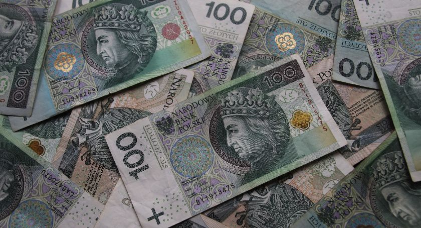 Od nowego roku wzrost płacy minimalnej oraz obowiązek rejestracji umowy o dzieło 