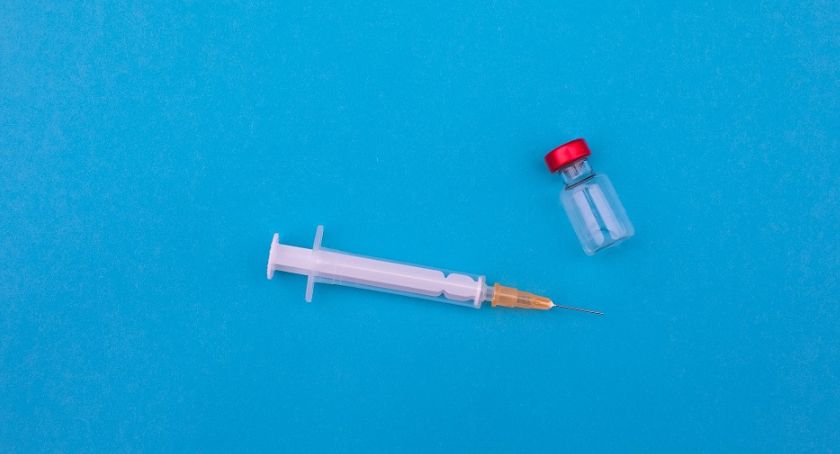 Testy przesiewowe nauczycieli i pracowników szkół ruszyły | Gdzie można je wykonać?