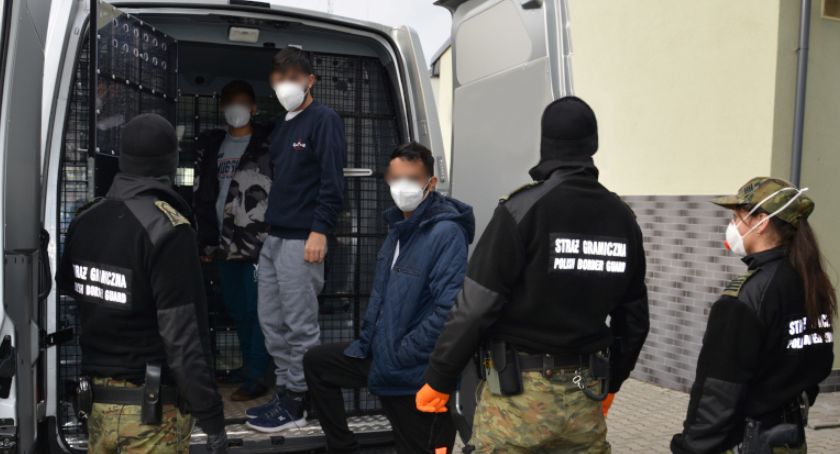 Nielegalni imigranci zatrzymani na dworcu PKP w Bielsku-Białej