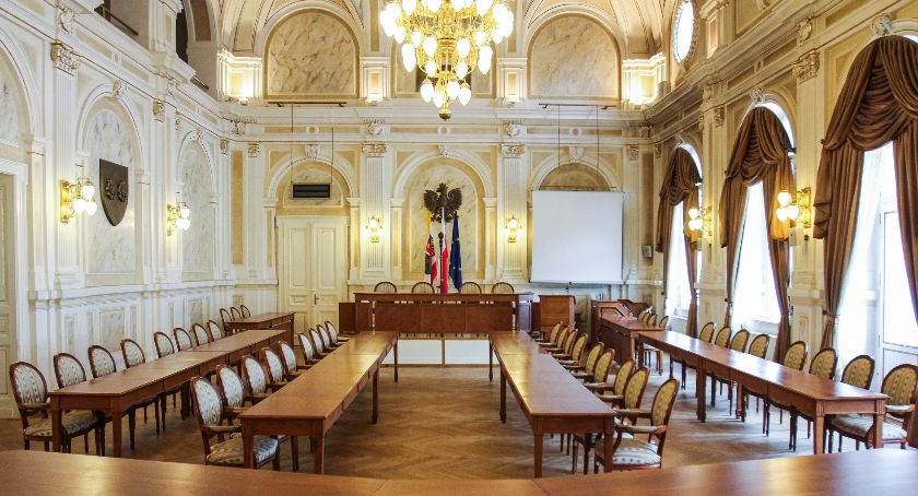 Bielscy Radni PIS chcieli odrzucić wniosek w sprawie Szpitala Pediatrycznego