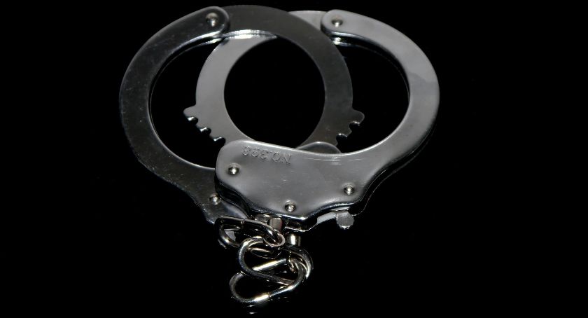 Łup wart 5 tysięcy sprzedali za 176 zł, za kradzież grozi im 5 lat więzienia