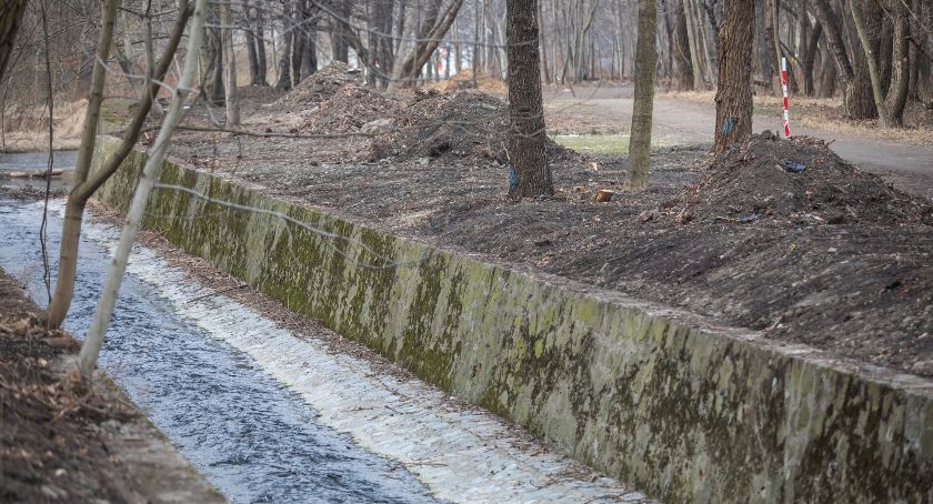 Teren nad rzeką Białą zmienia oblicze. Powstają nowe miejsca wypoczynku