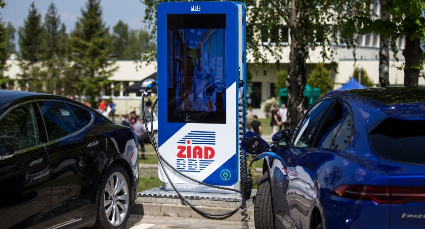 W Bielsku-Białej powstanie 41 kolejnych stacji ładowania elektryków | Wiemy już gdzie będą