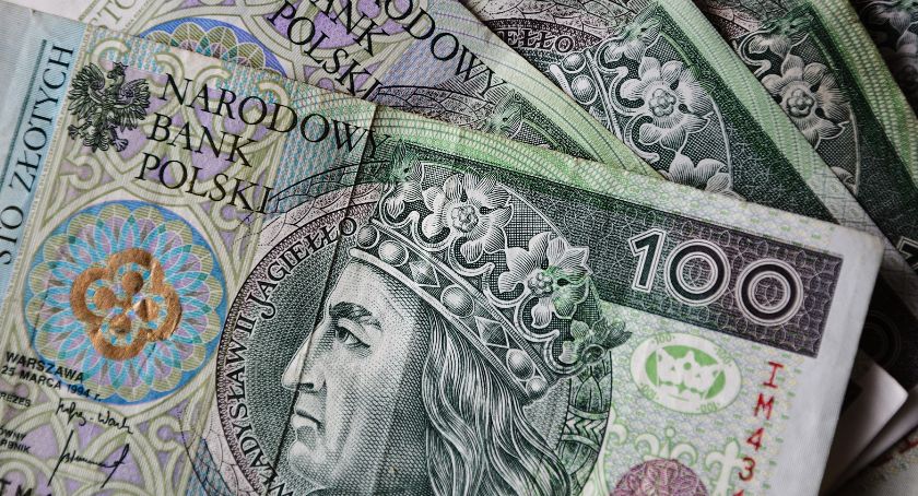 Najwyższe i najniższe emrytury wypłacane przez bielski ZUS